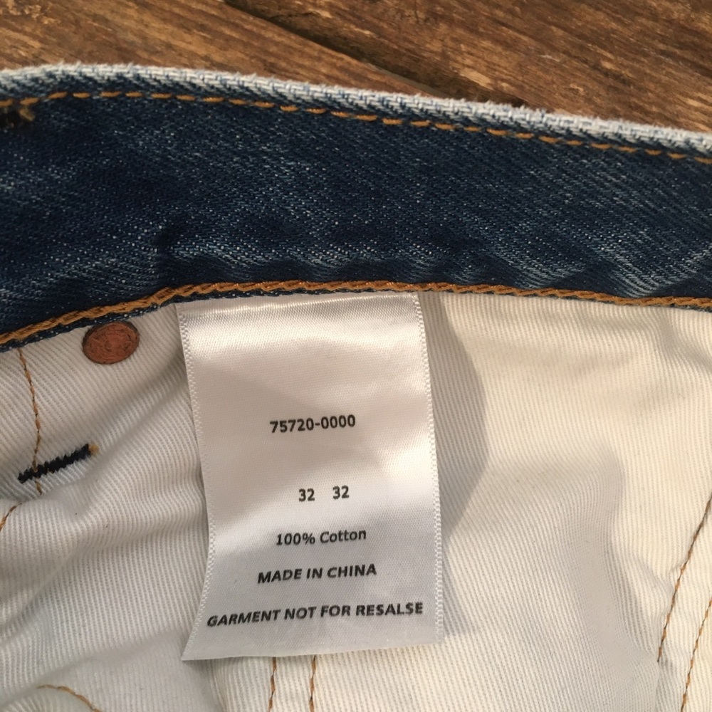 Levi’s - Picture 6 of 8